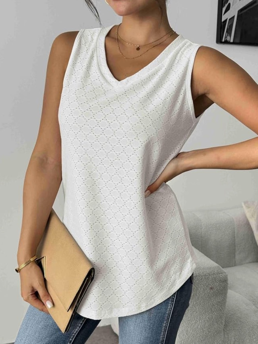 Chic Nation White Eyelet V-Neck Sleeveless Tank